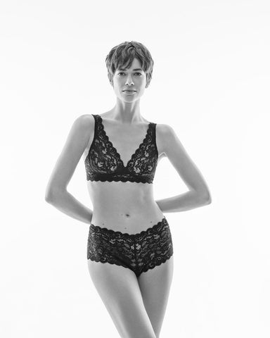 Hanro - Wireless Bras - Moments Lace Bralette -brava-boutique